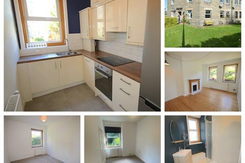 2 bedroom flat to rent, Broughton Road, Edinburgh, EH7