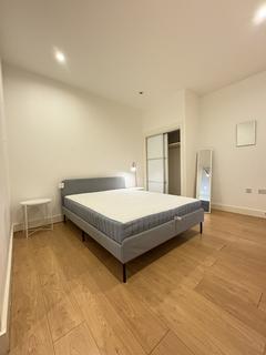 1 bedroom flat to rent, Cornell Square, London SW8