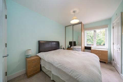 2, Heron Place Apartments Bank Mill, Berkhamsted, HP4 2FW