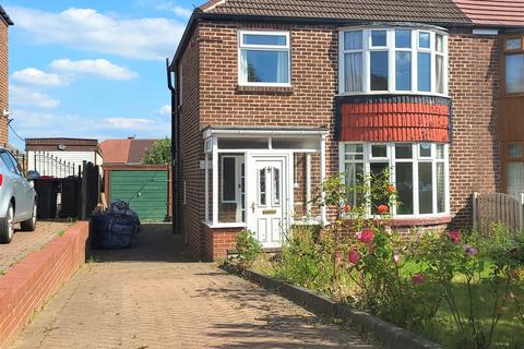 3 bedroom semi-detached house to rent - Bent Lathes Avenue, Rotherham, South Yorkshire, S60