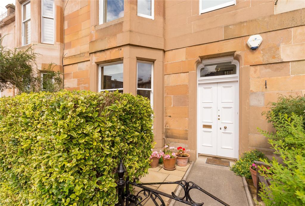 Dudley Crescent, Edinburgh, EH6 4 bed terraced house for sale £700,000