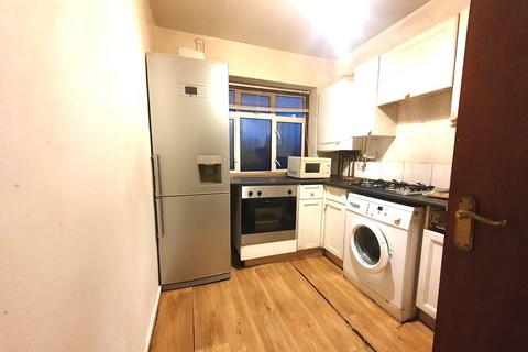 1 bedroom property to rent - Wanstead Park Road, Ilford