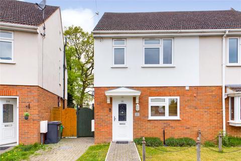 3 bedroom semi-detached house to rent - Glamis Way, Calcot, Reading, Berkshire, RG31