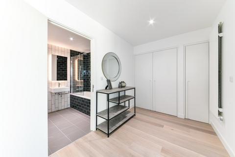 undefined, John Cabot House, Royal Wharf, London, E16