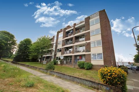 2 bedroom flat for sale - Atherton Heights, Wembley, Middlesex HA0