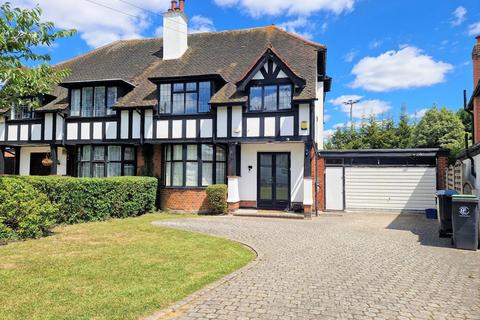 3 bedroom semi-detached house to rent, Grange Crescent, Chigwell, Essex. IG7 5JD