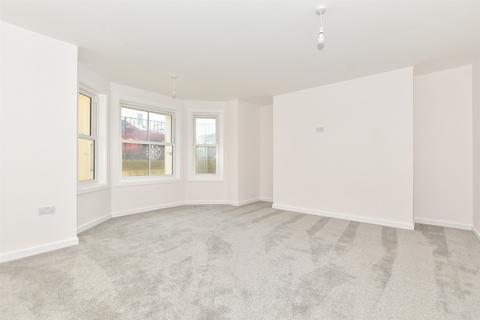 3 bedroom apartment for sale, Trinity Gardens, Folkestone, Kent