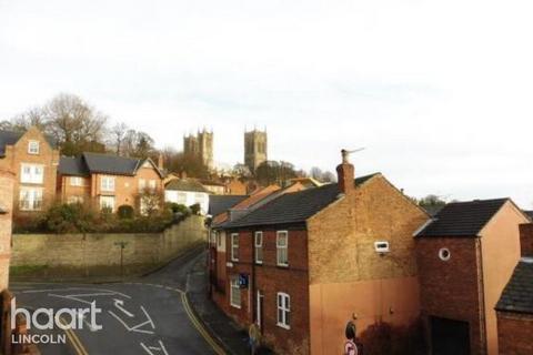 4 bedroom townhouse to rent, Cordage Court, Lincoln