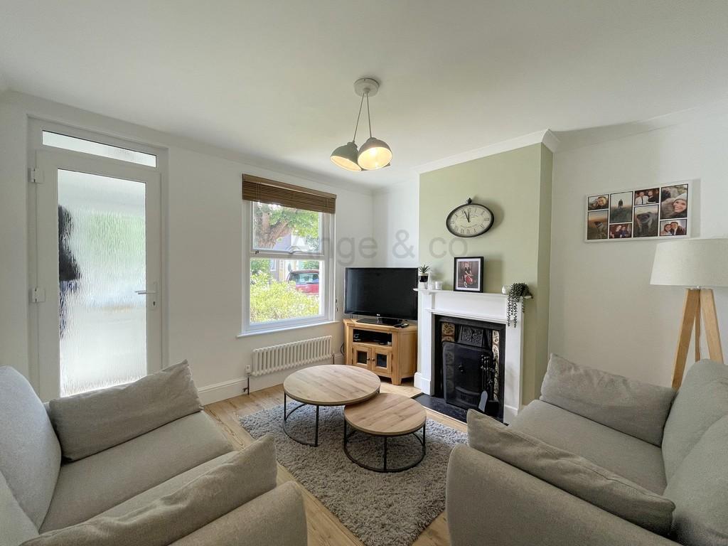 Sycamore Avenue, Oulton Broad, Lowestoft 3 bed terraced house £210,000