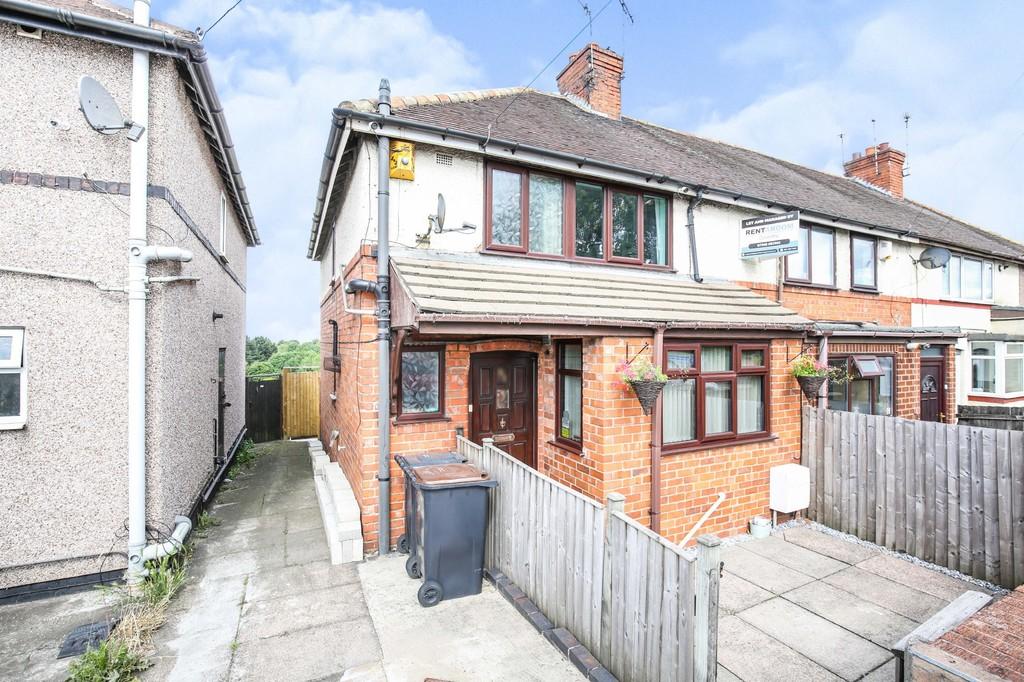 College Street, Nuneaton 2 bed end of terrace house £170,000