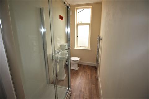 2 bedroom flat to rent - Tenbury Wells, Worcestershire, WR15 8AA