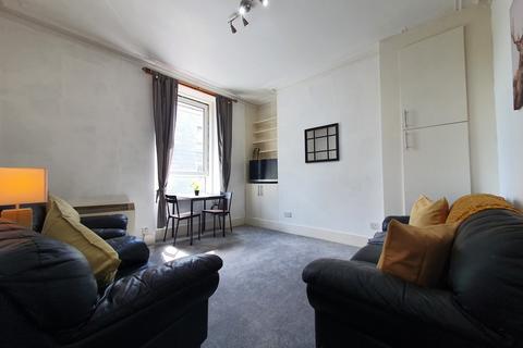 2 bedroom apartment to rent, Fraser Street Flat C , Aberdeen