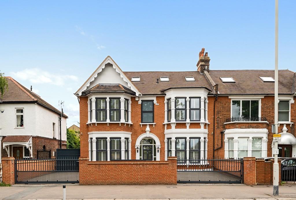 Aldersbrook, Wanstead 5 bed semidetached house £2,350,000