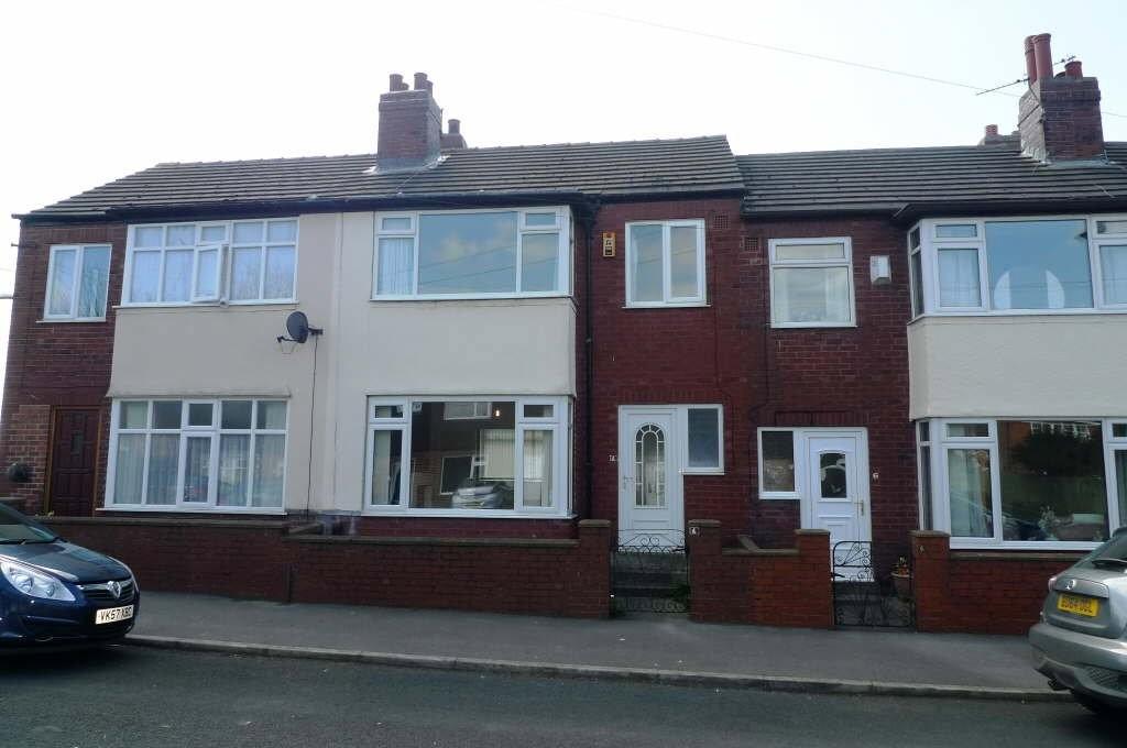 Ashby View, Bramley 3 bed townhouse £695 pcm (£160 pw)