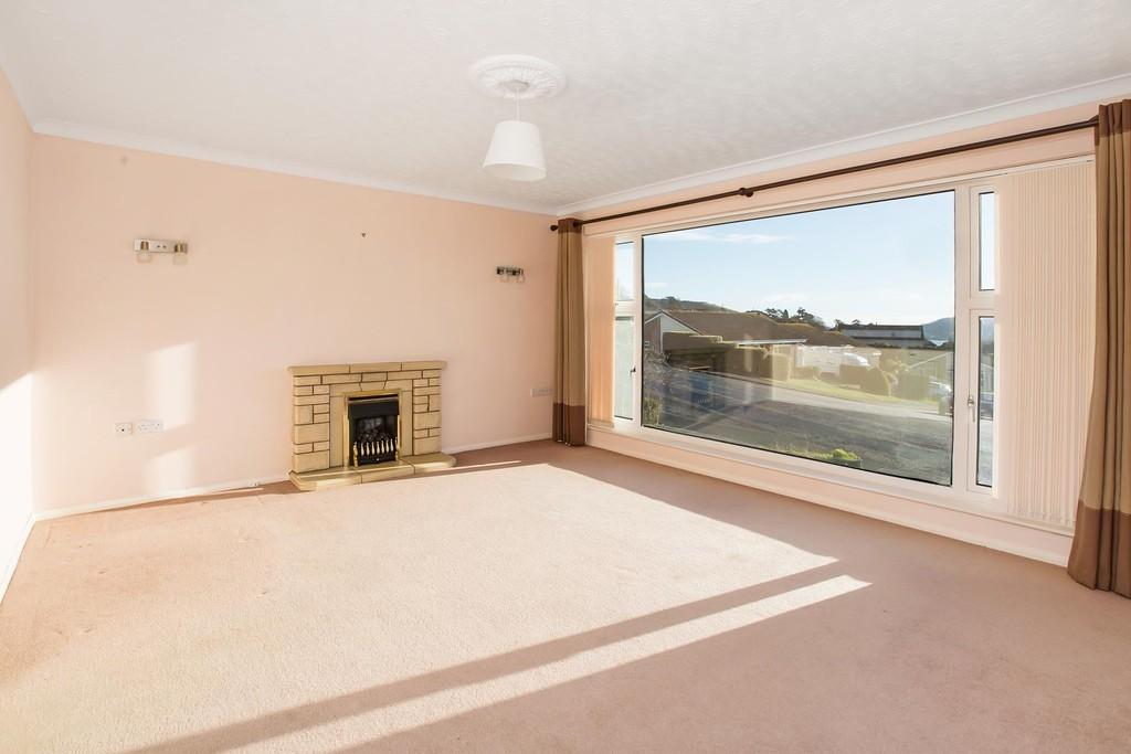 Grange Park, 2 bed detached bungalow for sale £375,000