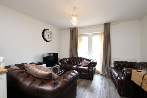 28 Foster Drive, Dartford, DA1 5UB