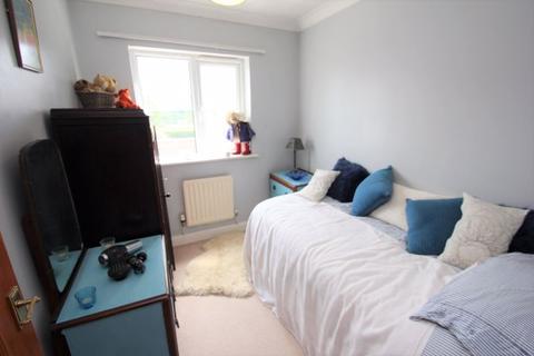 2 Manse Gardens, Studley, B80 7NF