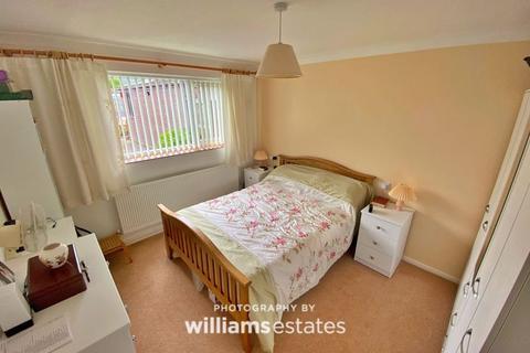 30 Alexandra Drive, Prestatyn, LL19 8BW