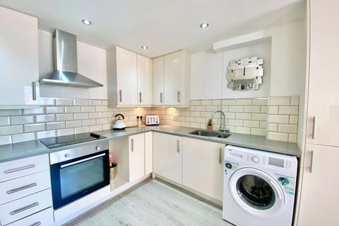 2 bedroom flat for sale, Townhall Square, Crayford