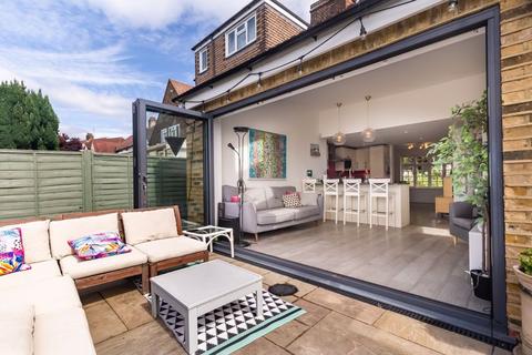 13 Danbury Way, Woodford Green, IG8 7EZ