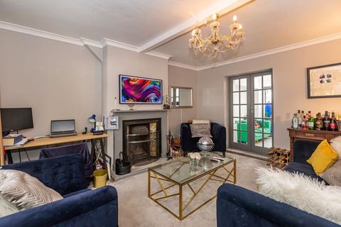 13 Danbury Way, Woodford Green, IG8 7EZ