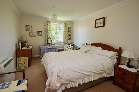 2 bedroom retirement property for sale - Magdalene Street, Glastonbury