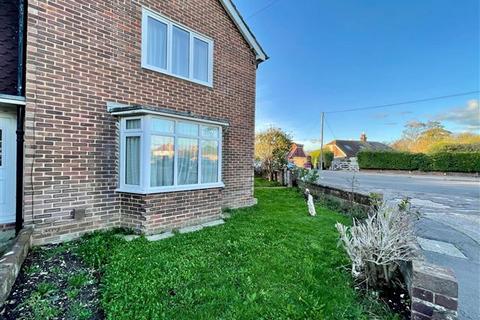 43 Cedar Avenue, Worthing, BN13 2HT