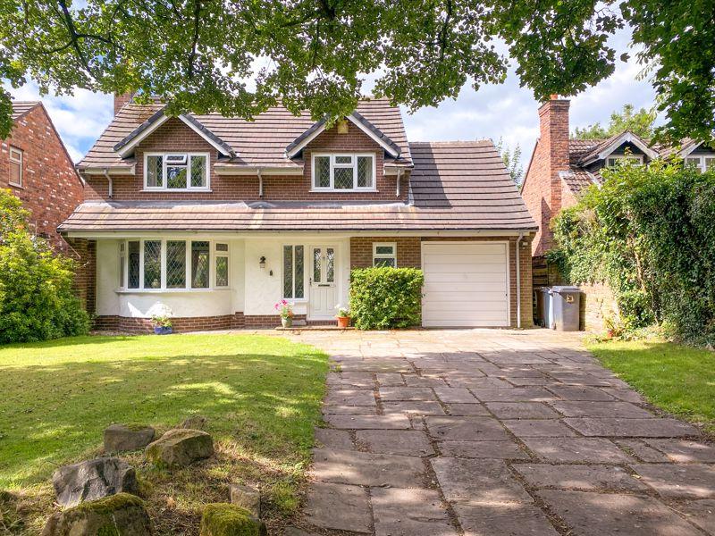 Padgbury Lane, Congleton, CW12 4HU 4 bed detached house for sale £500,000
