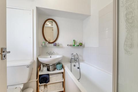 1 bedroom flat for sale - Dawes Road, Fulham