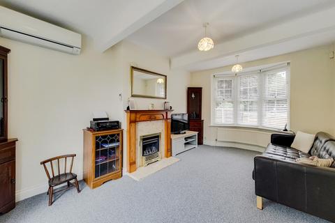 2 Brants Walk, London, W7 1BU