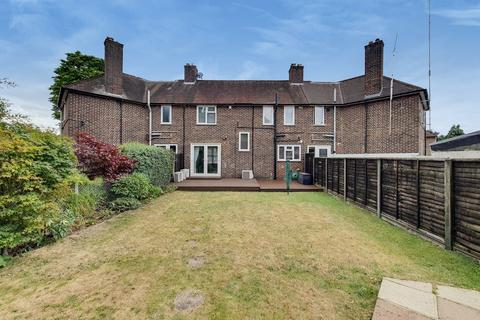 2 Brants Walk, London, W7 1BU