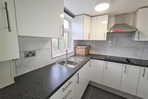 7 bedroom flat for sale, Kilburn High Road, NW6