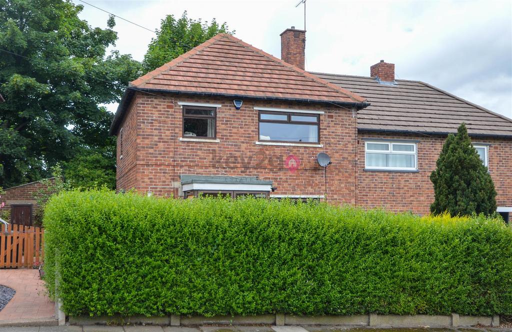 Thornbridge Way, Birley Sheffield, S12 3 bed semidetached house £170,000