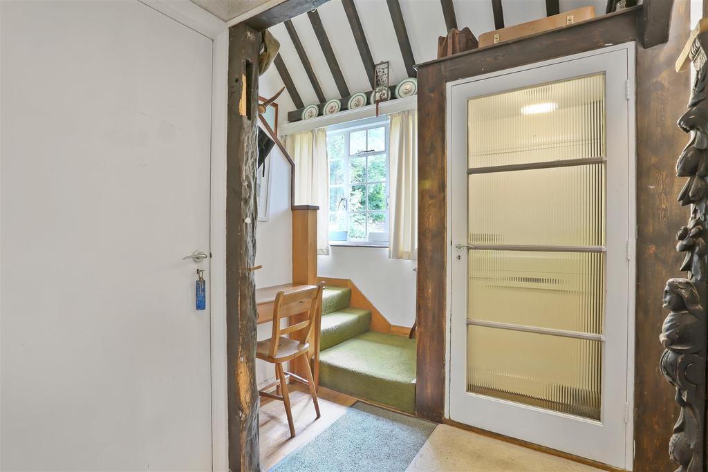 850791685 - Barn Cottage, 10 West Street, Carshalt