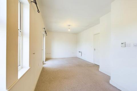 2 bedroom flat for sale, Tundra Grove, Gilstead