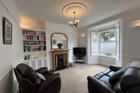 45 Dawlish Road, London, E10 6QB