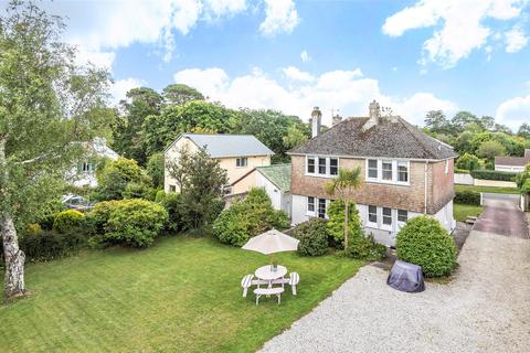 101 Beach Road, Carlyon Bay, St Austell, PL25 3SB