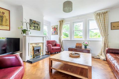 101 Beach Road, Carlyon Bay, St Austell, PL25 3SB