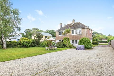 101 Beach Road, Carlyon Bay, St Austell, PL25 3SB