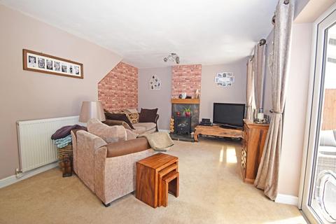 3 Woburn Close, Bromsgrove, B61 7PW