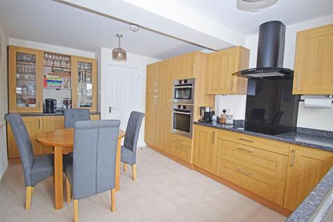 3 Woburn Close, Bromsgrove, B61 7PW