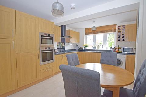 3 Woburn Close, Bromsgrove, B61 7PW