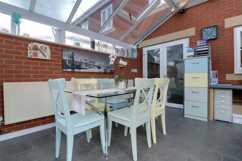 36 Merrifields, Cotford St Luke, Taunton, TA4 1PE