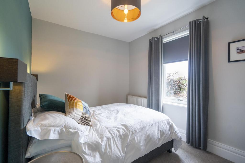88 Queen Alexandra Road-58.jpg