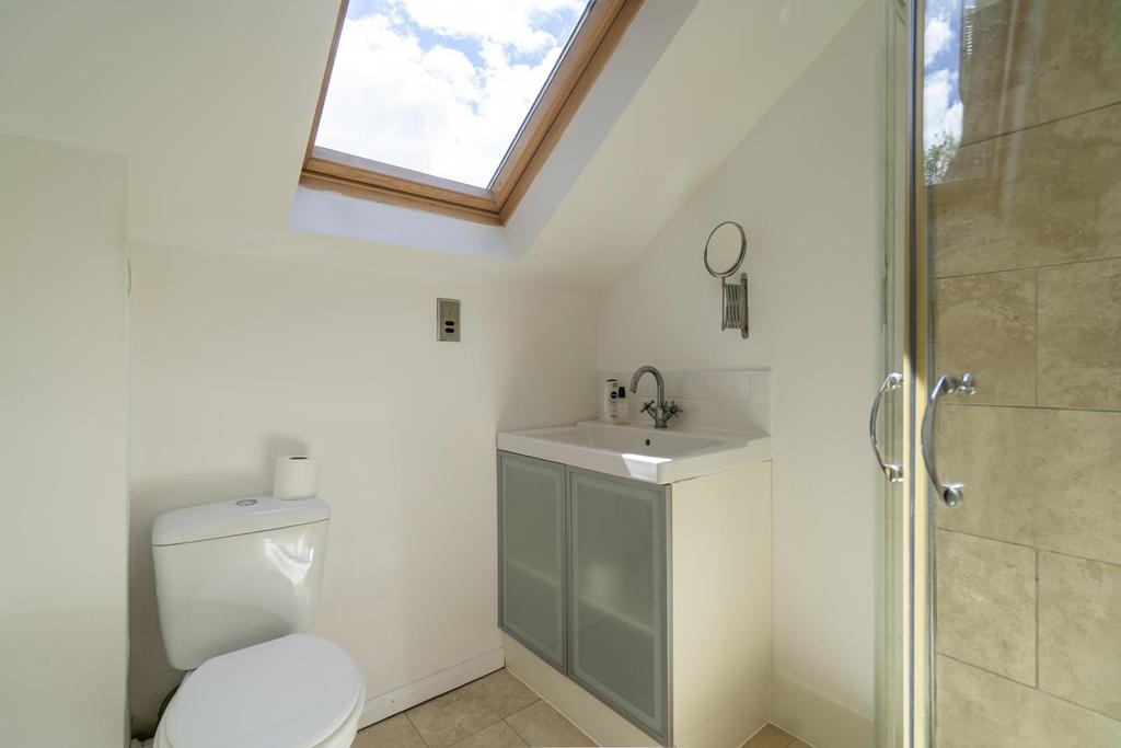 88 Queen Alexandra Road-63.jpg