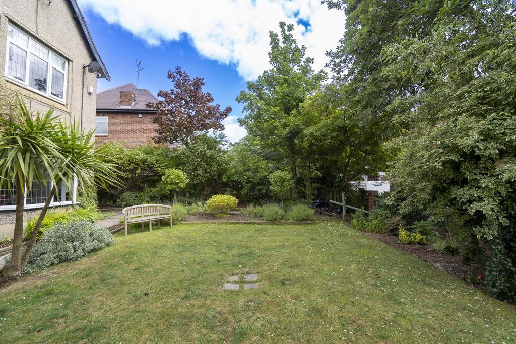 88 Queen Alexandra Road-10.jpg