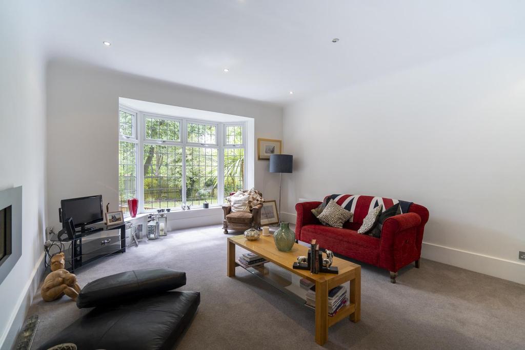 88 Queen Alexandra Road-23.jpg
