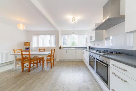 4 bedroom detached house for sale - Morland Avenue, Leicester