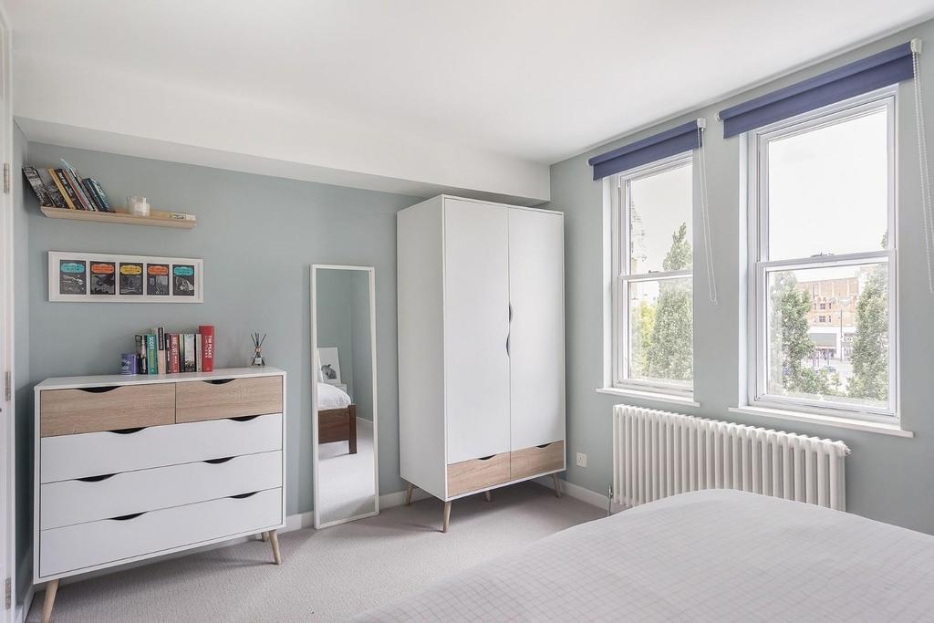 Bedroom (3).jpg