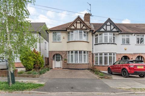 63 Westhurst Drive, Chislehurst, BR7 6HS